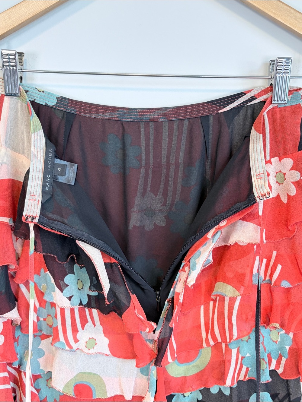 Marc Jacobs Y2K 100% Silk Tiered Ruffle Mini Skirt Abstract Floral Print Size 4 - Picture 11 of 16